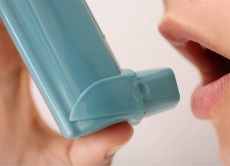 健康医疗回答|大人也能被哮喘瞄准吗？做两件事，发作少。