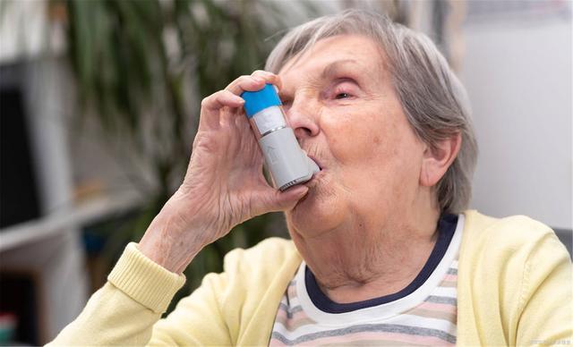健康医疗回答|大人也能被哮喘瞄准吗？做两件事，发作少。 