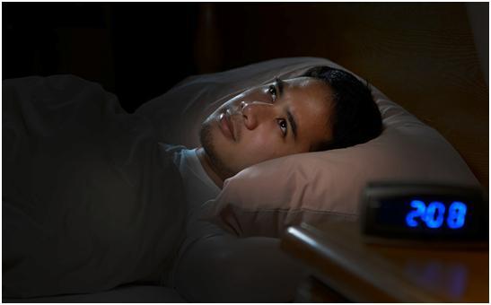 失眠和维生素缺乏有关？2种维生素可以适当补充，或者可以好好睡一觉。 